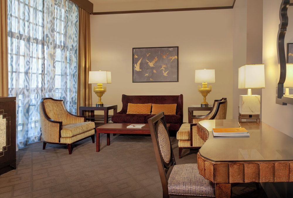 The Ashton Hotel 1