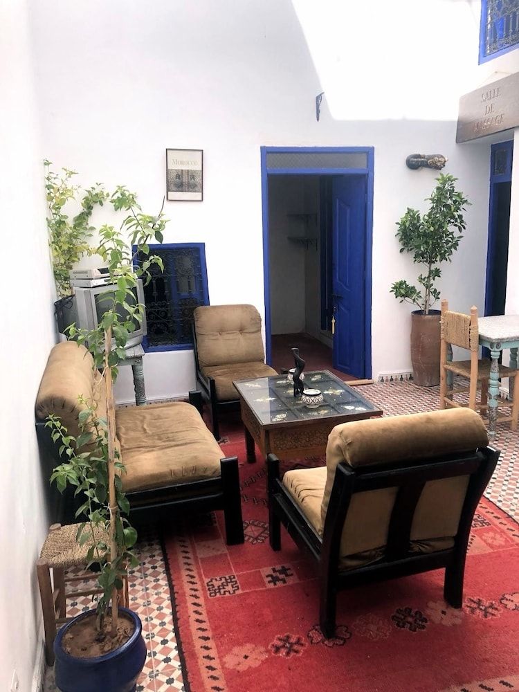 RIAD DAR LFONOUN 1