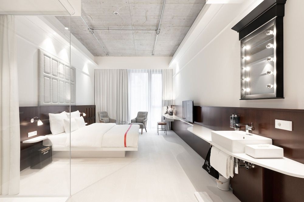 Ruby Louise Hotel Frankfurt by IHG 2