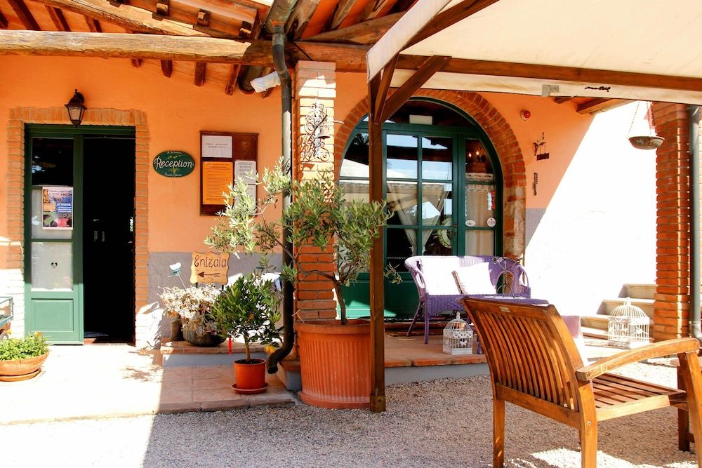 Agriturismo Il Belvedere Country Houses 2