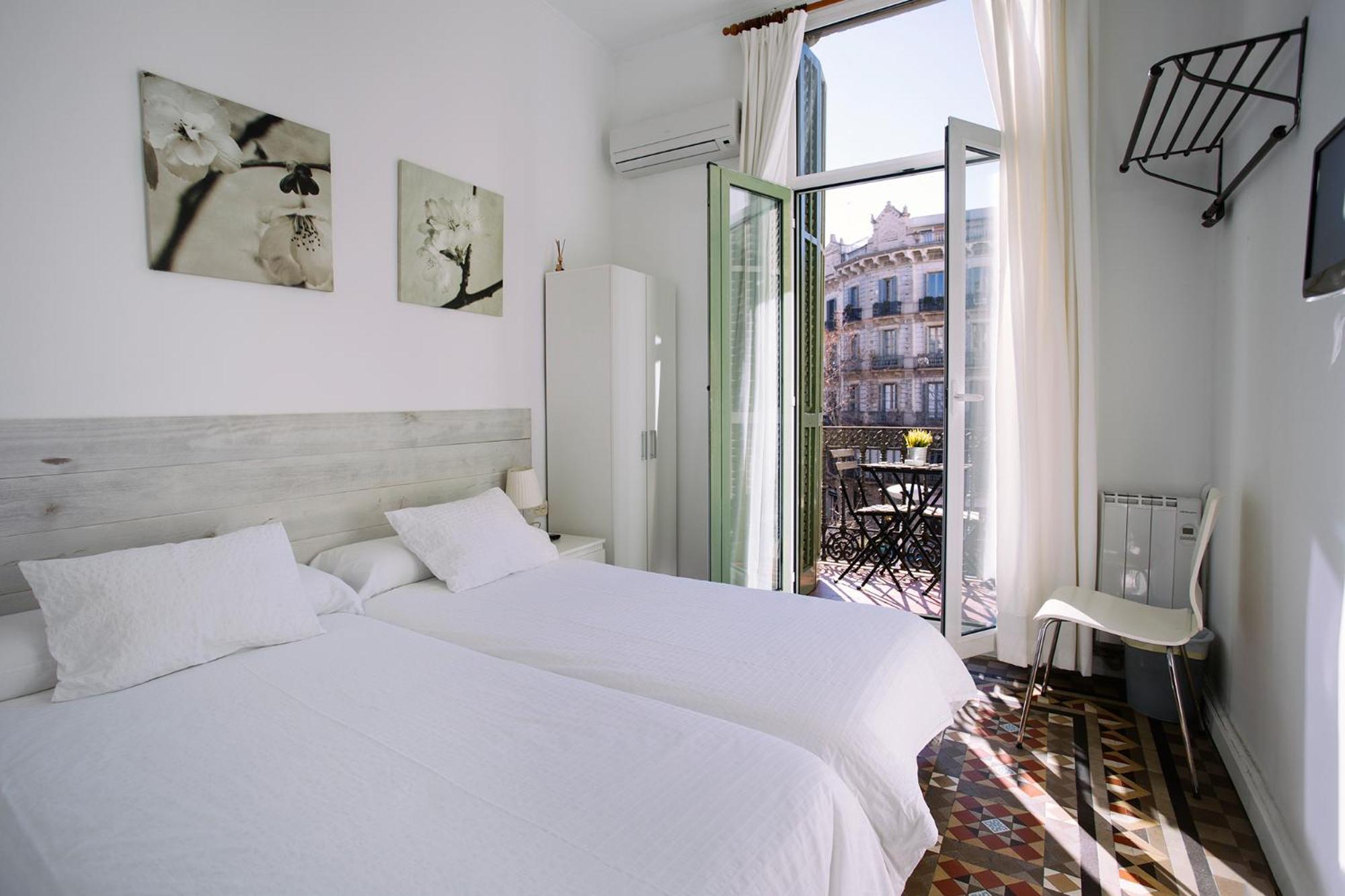 Hostal Eixample 1