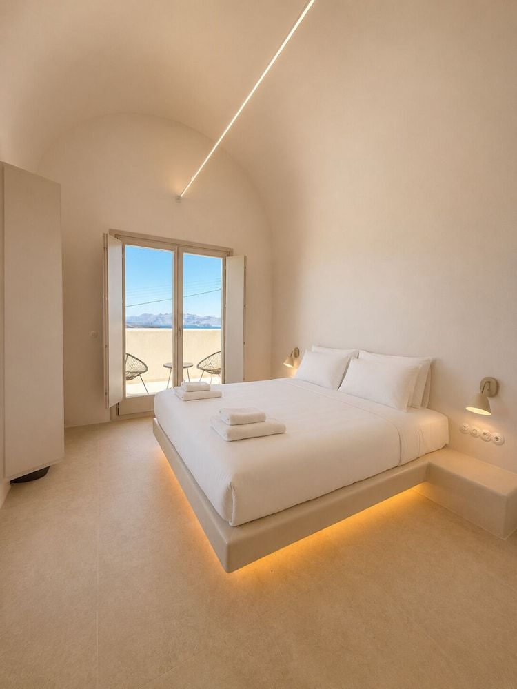 Vespera Private Luxury Suites 2