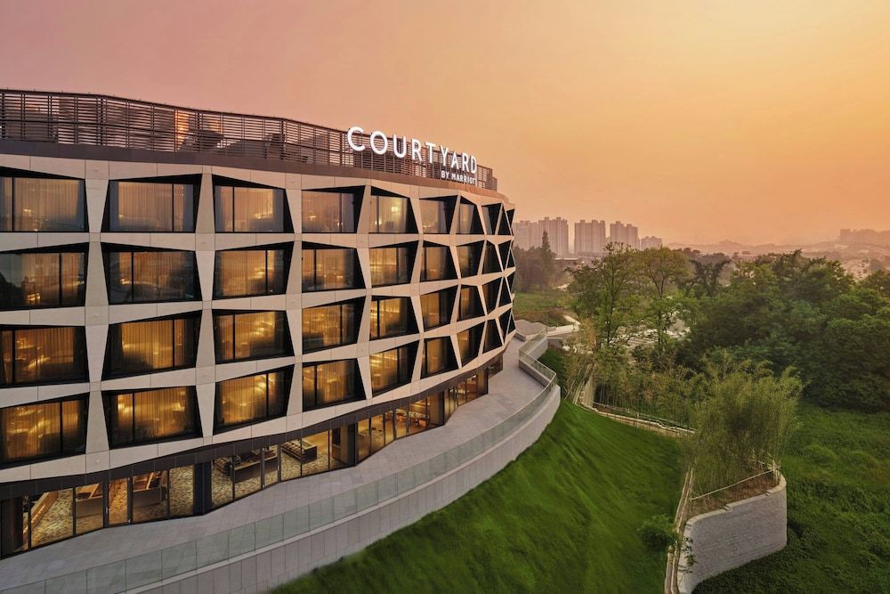 Courtyard by Marriott Pyeongtaek 1