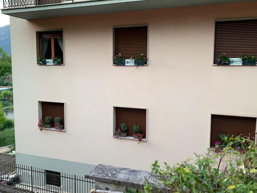 Casa Armonia Apartment Sulmona con Cucina 1
