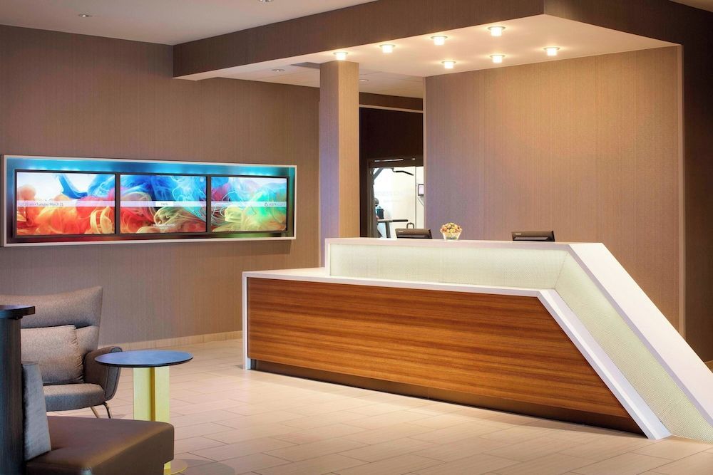 SpringHill Suites Indianapolis Downtown 2