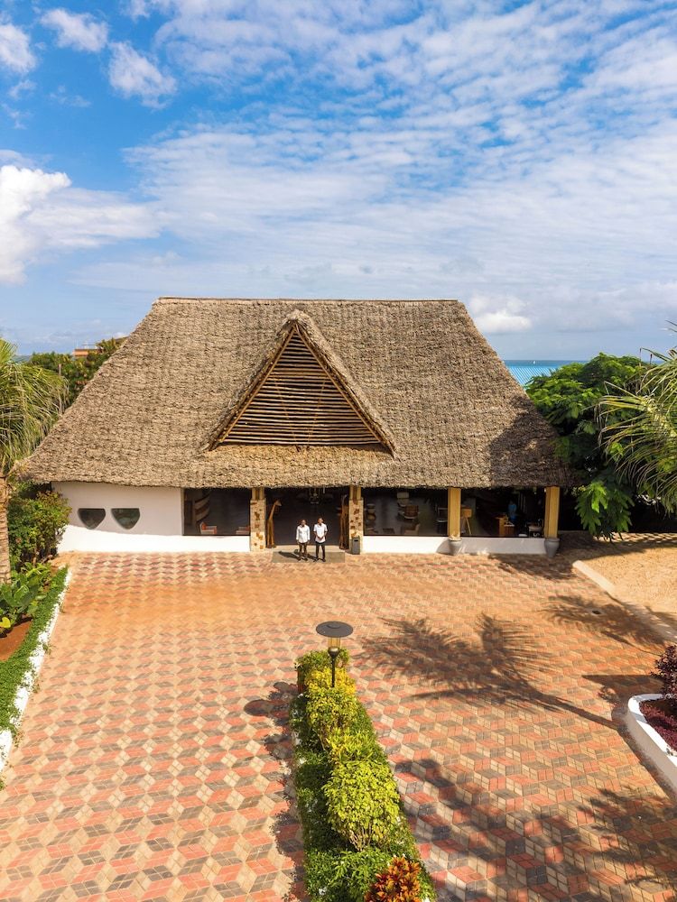 Canary Kendwa Beach Resort 2
