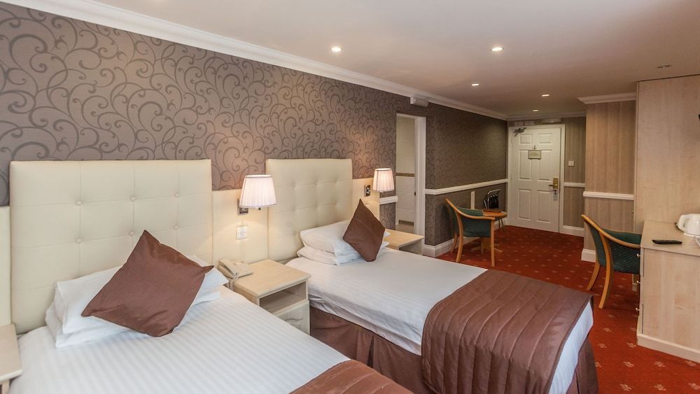La Villette Hotel 2