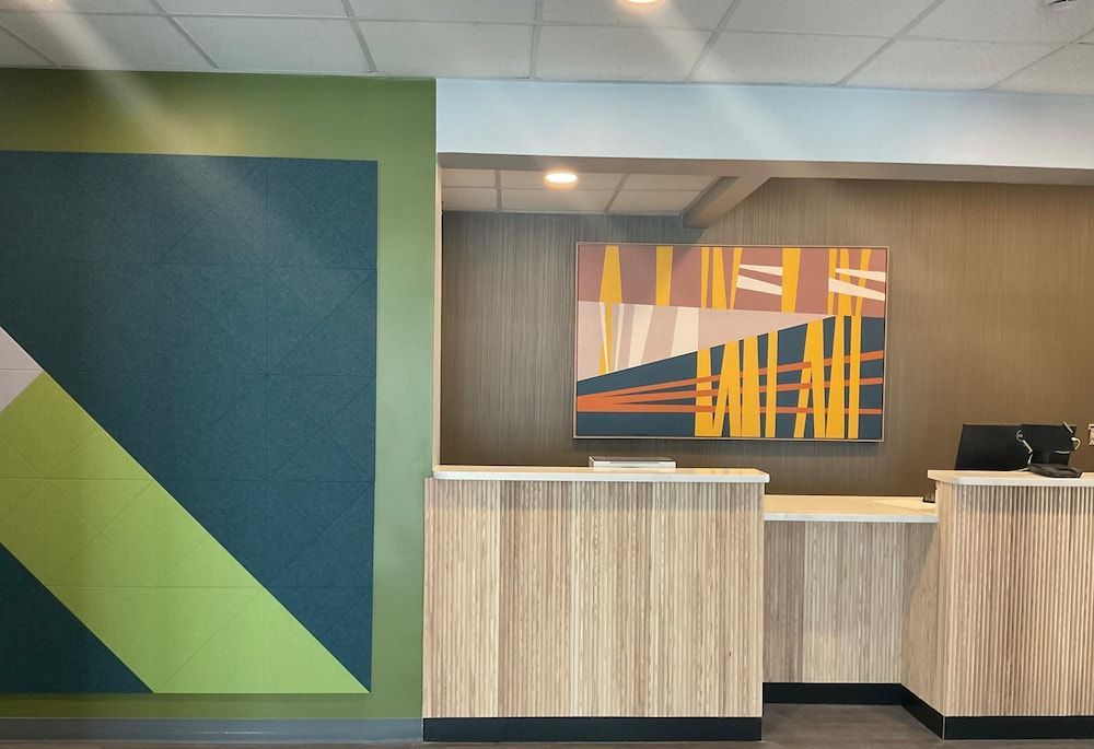 Clemmons inn & suites 2