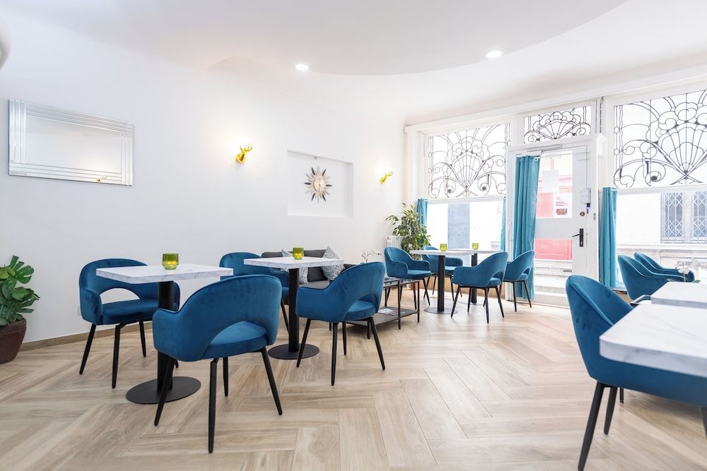 Hotel Abberdeen 2