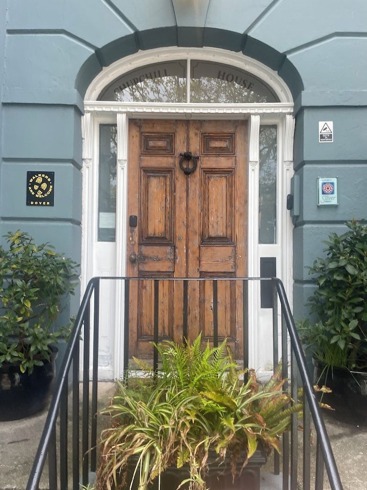 Churchill Guest House 1