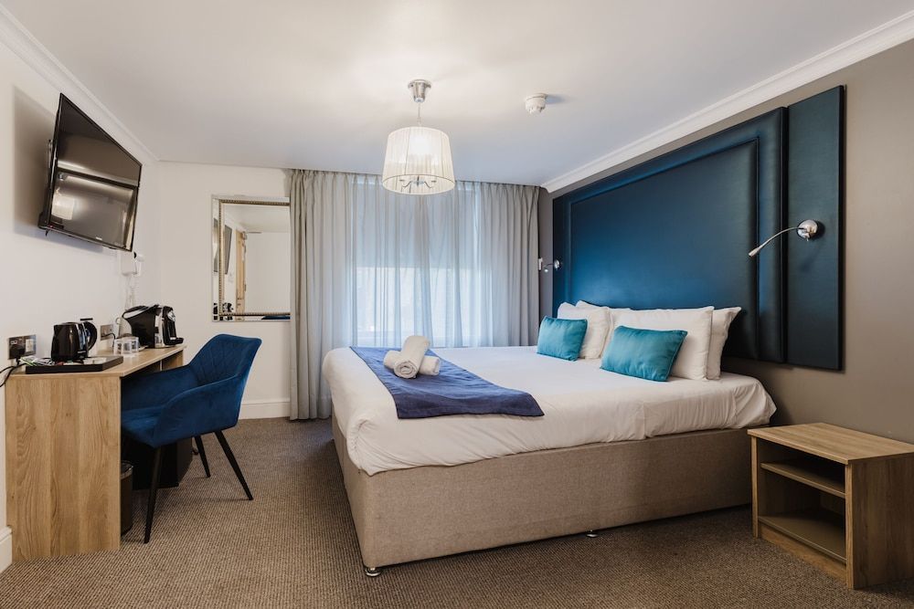 The Porchester Hotel 1