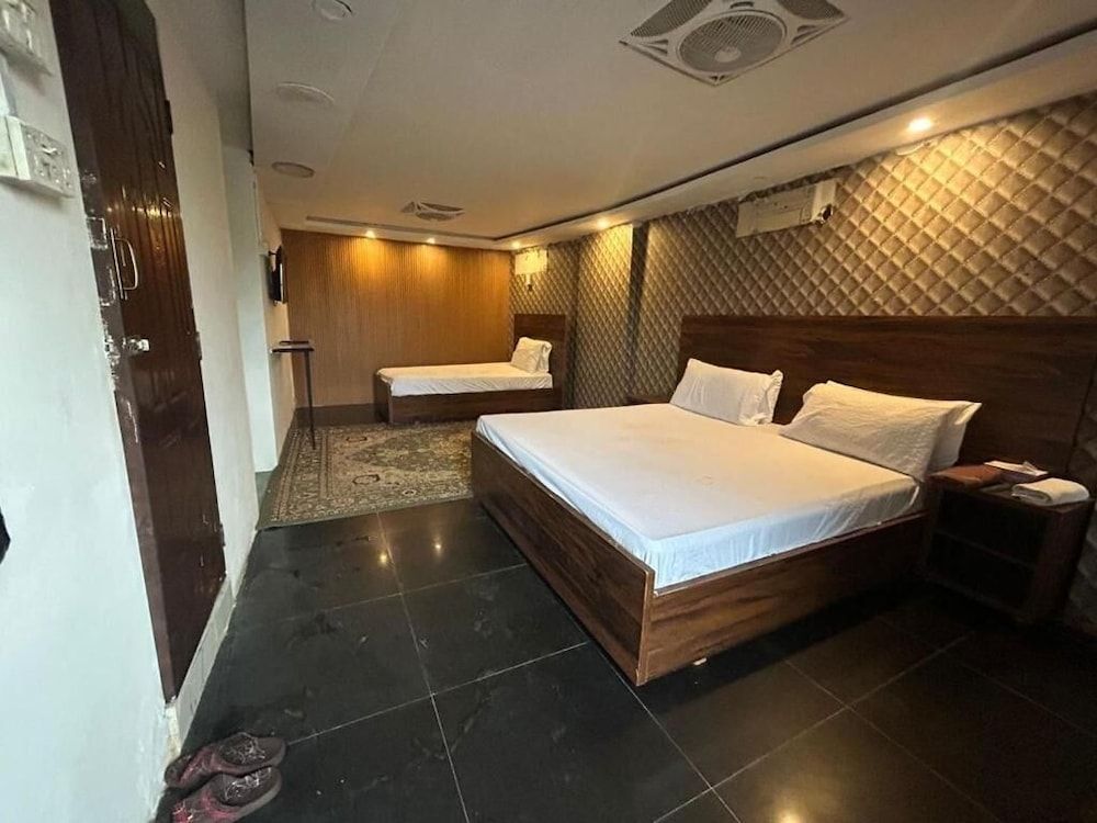 Sea View Suites 1