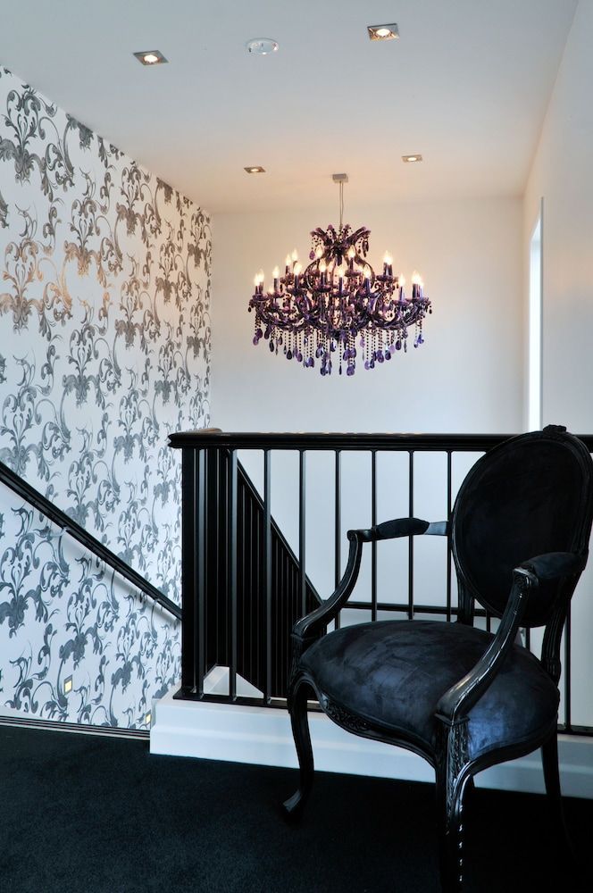 Black Swan Lakeside Boutique Hotel 2