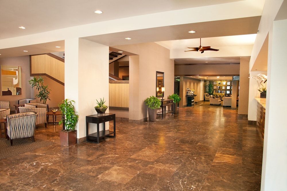 USC Hotel 2
