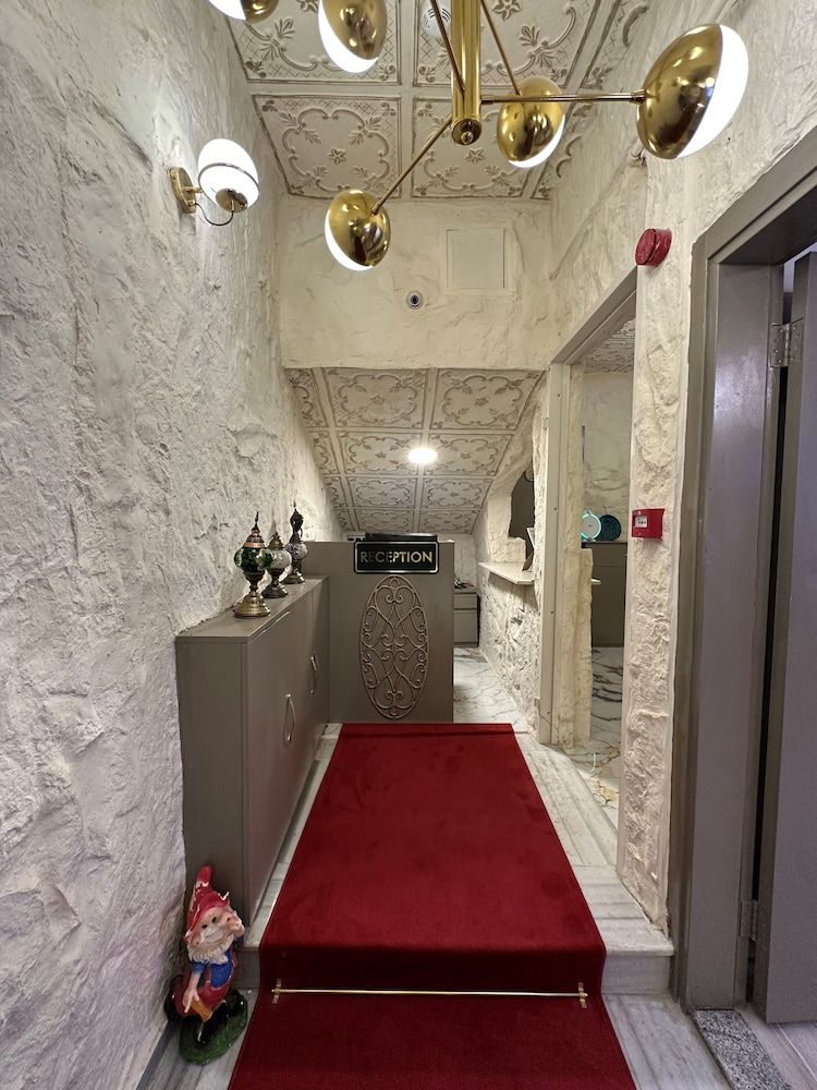 Ethnica Suites 1