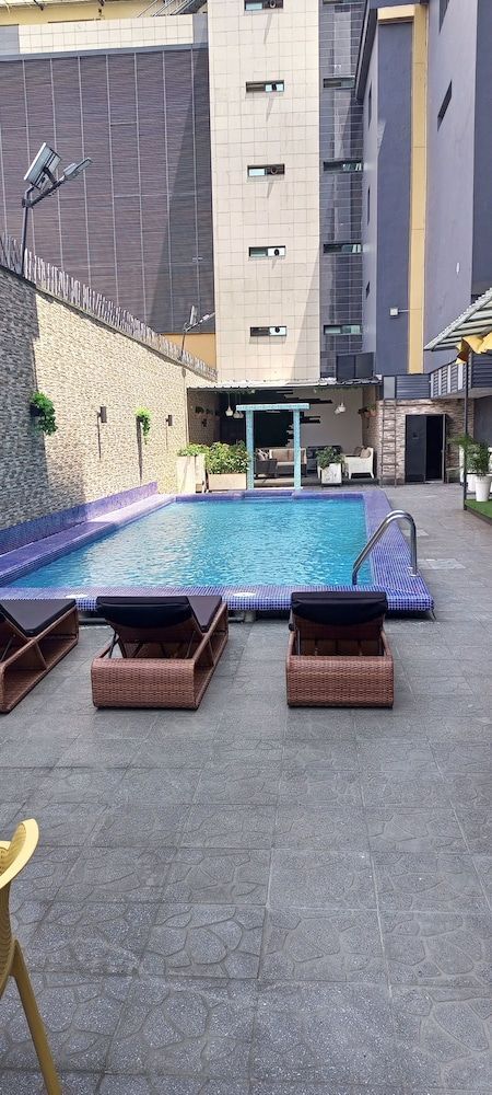 Platinum Cocotiers Hotel 1