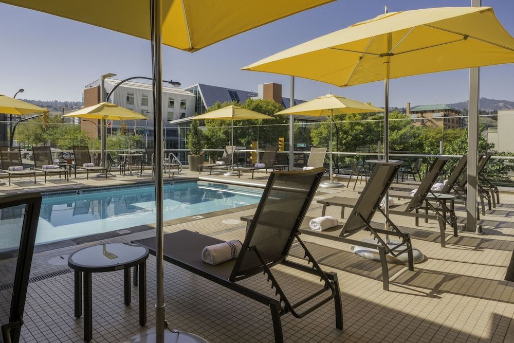 Delta Hotels by Marriott Kamloops 1