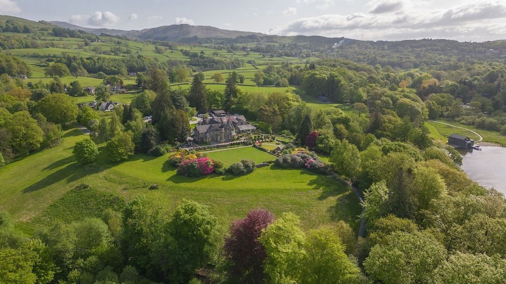 Cragwood Country House Hotel 1
