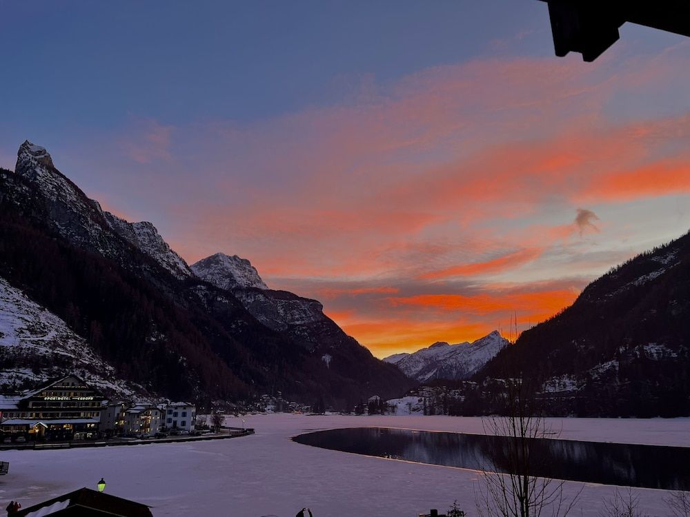 Hotel TEA DOLOMITI - Lago di Alleghe - Monte Civetta 1