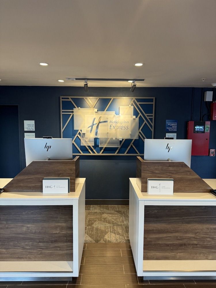 Holiday Inn Express DENVER CENTRAL - NORTH by IHG 2