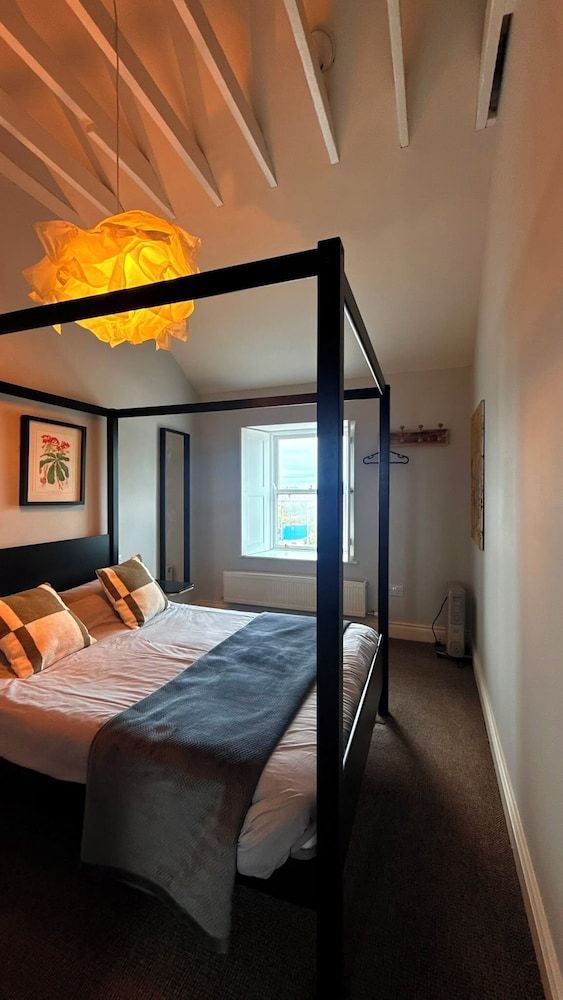 St Helen's Street Town House 1
