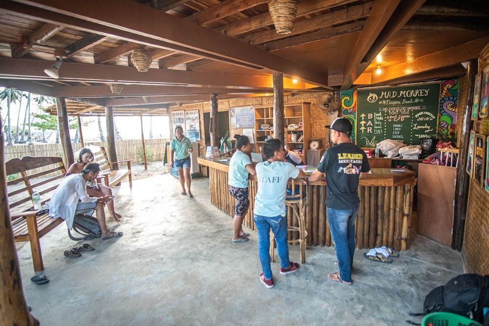 Mad Monkey Hostel Nacpan Beach 2