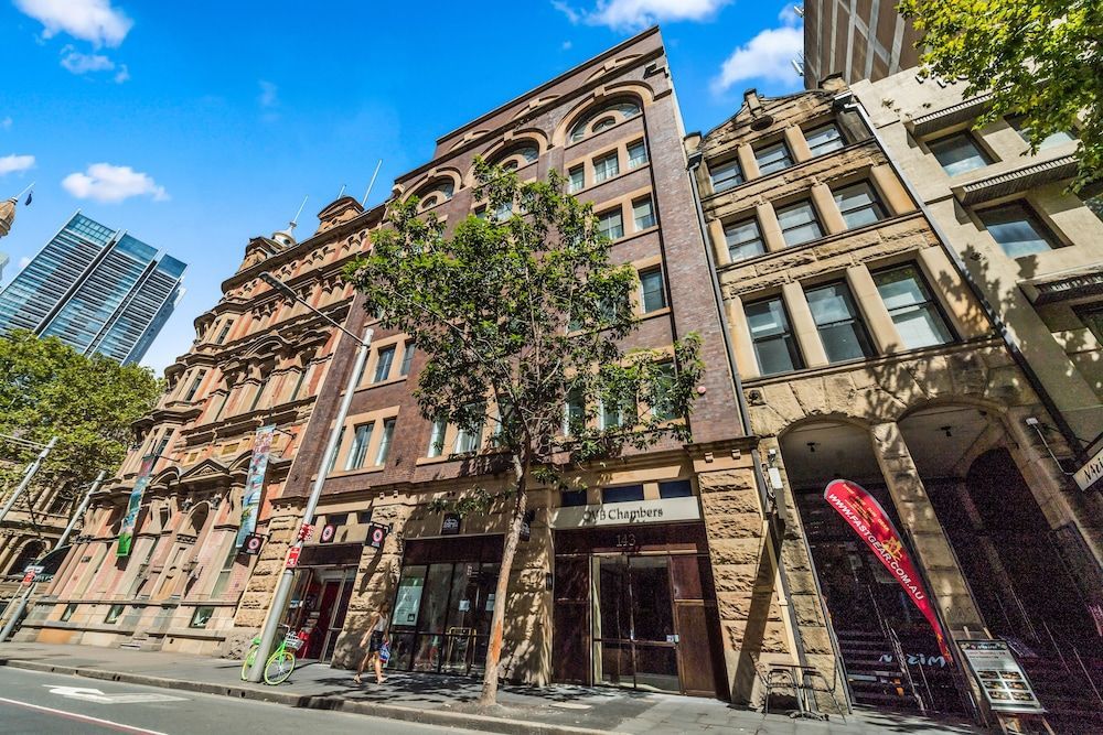 YEHS Hotel Sydney QVB 1