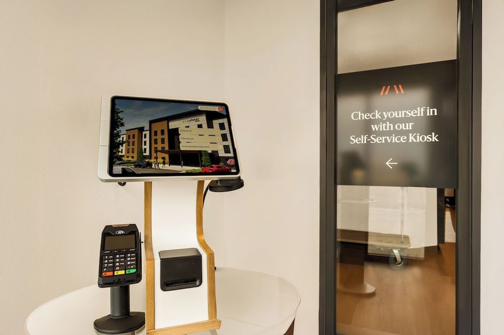 LivAway Suites Syracuse 2
