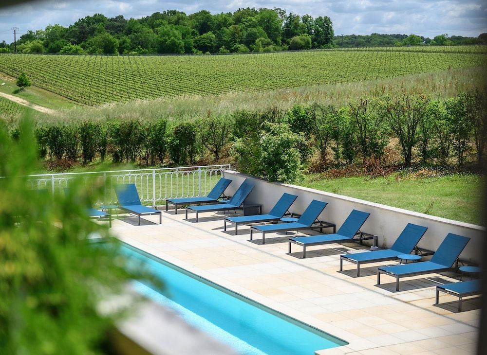 Pey La Tour - Logis Hôtels & Restaurant 1