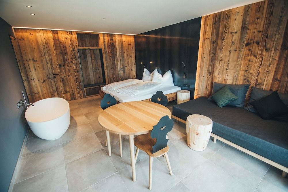 Aparthotel Bacher 2