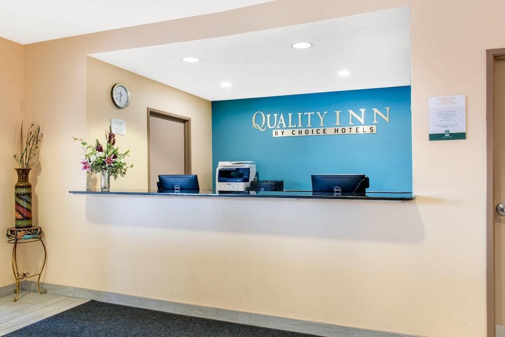 Quality Inn Noblesville - Indianapolis 2