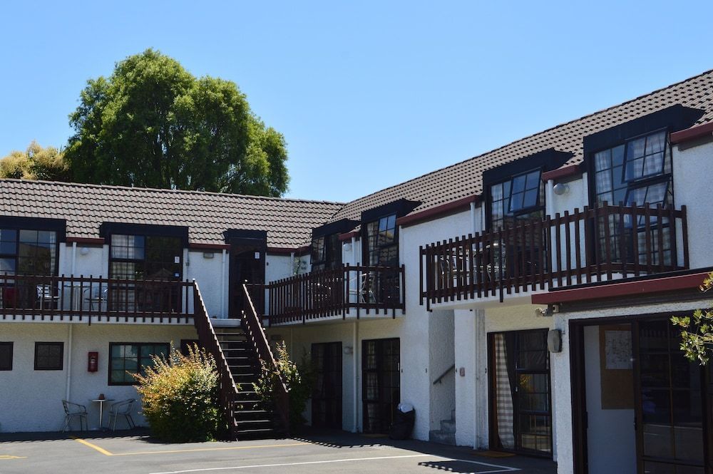 Southern Comfort Motel 1