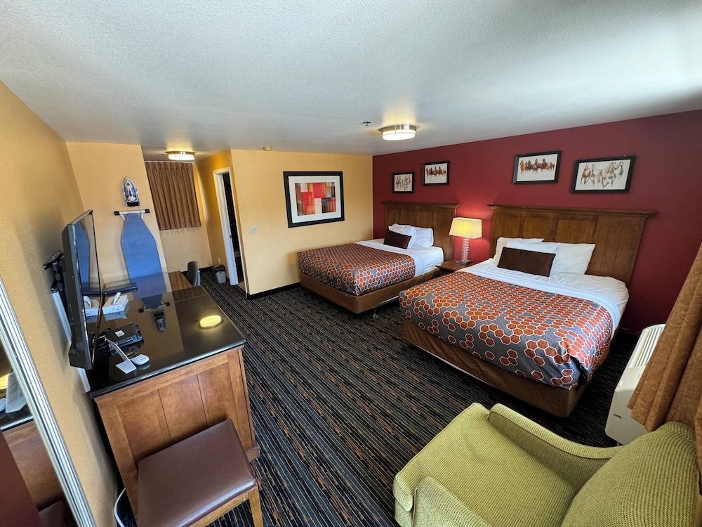 The Royal Victorian Motel 1