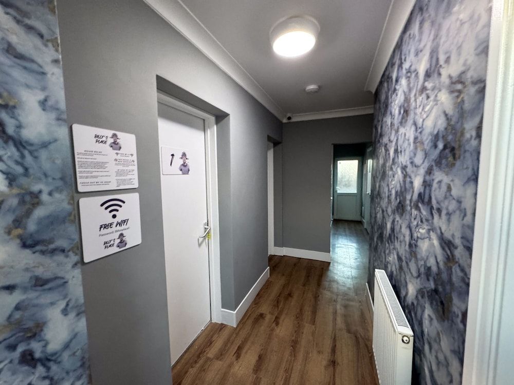 Billy's Place 2