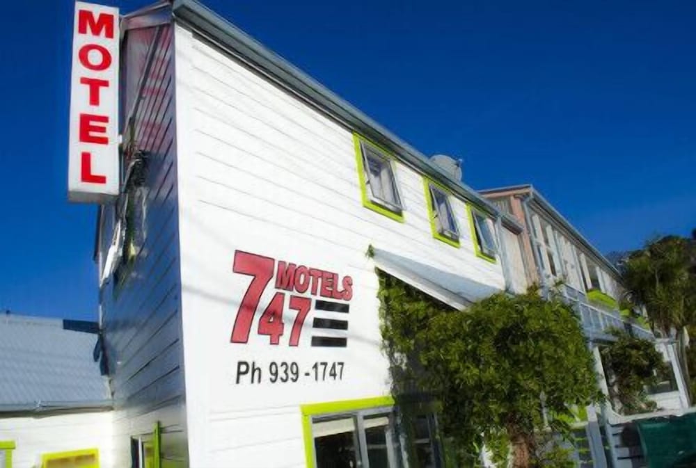 747 Motel 1