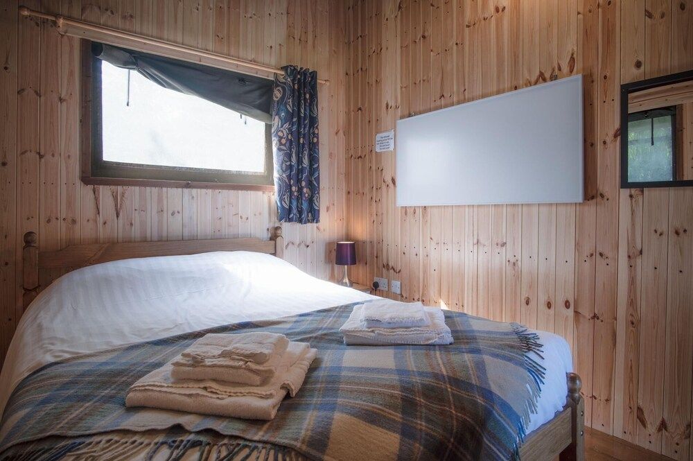Whiteford - Safari Glamping Tent - Llangennith 1