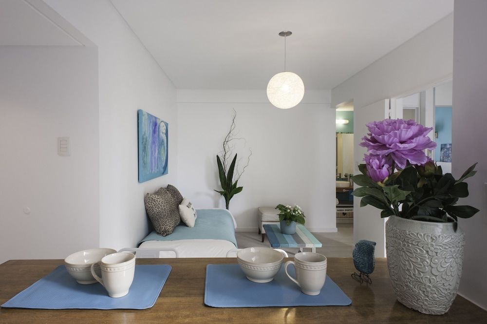 Soho Point Central 2