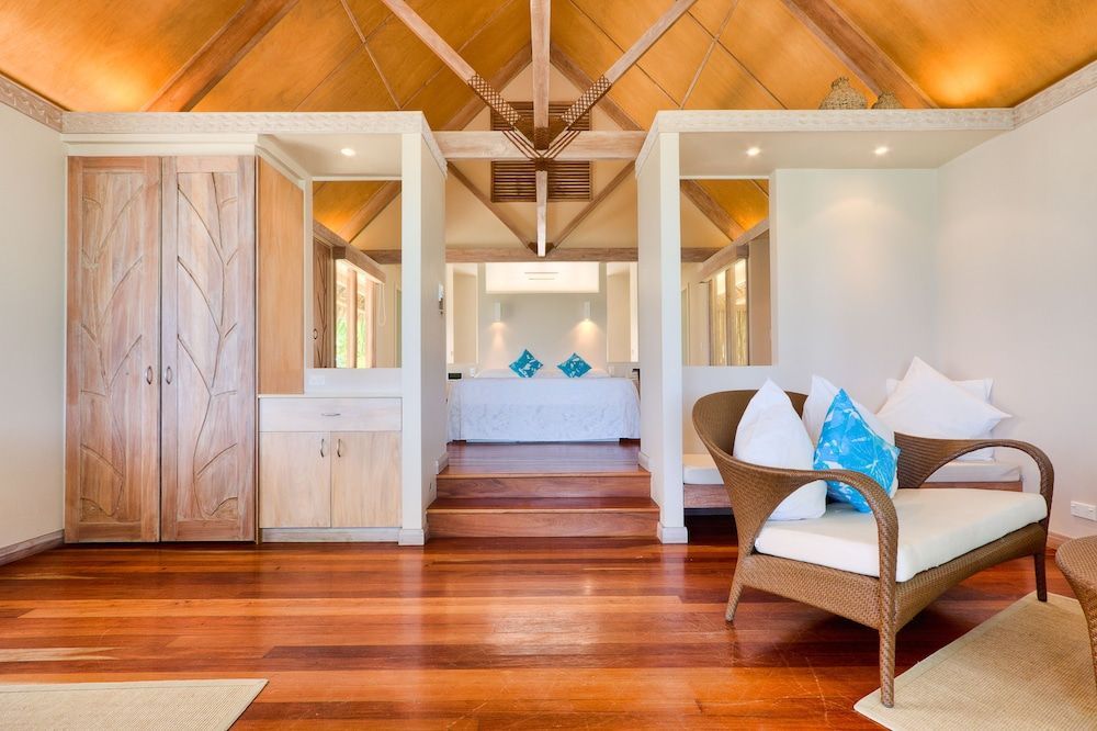 Little Polynesian Resort 2