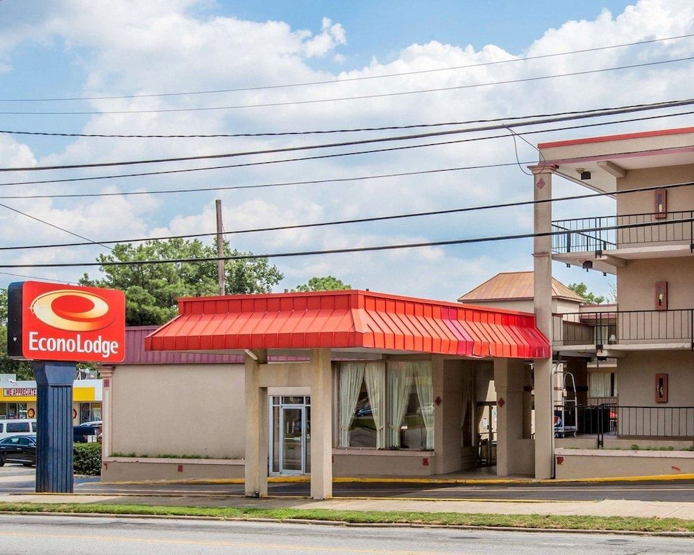 Econo Lodge Atlanta College Park 1