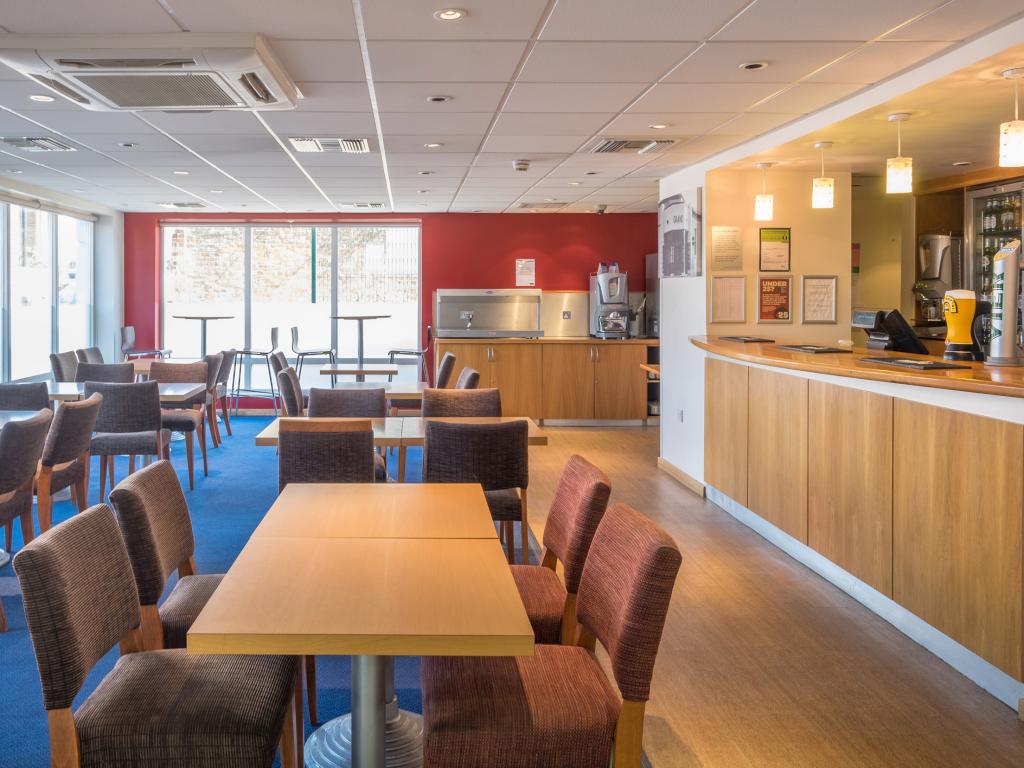 Travelodge Newport Isle of Wight 2