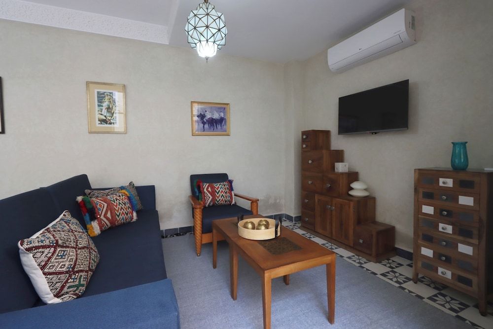Riad Banatti 2