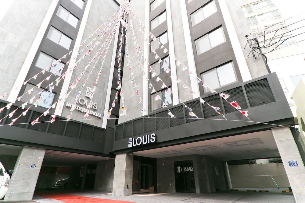 Louis Hotel 1