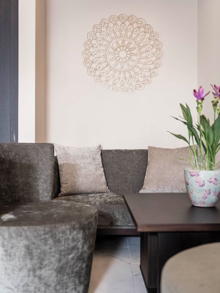 Prunner Luxury Suites - Adults Only 2