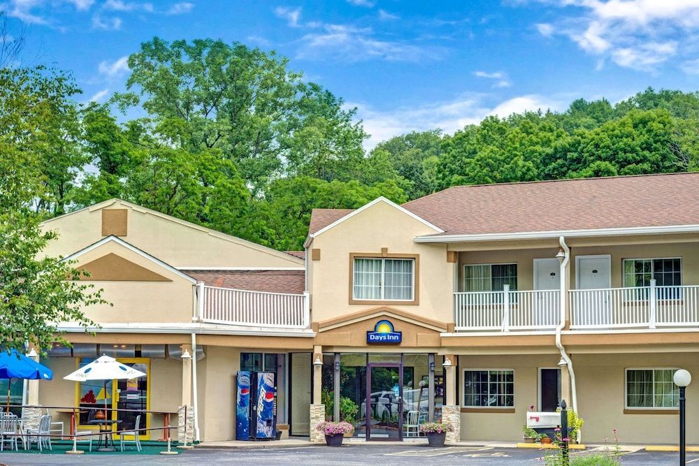 Days Inn by Wyndham Ridgefield 1