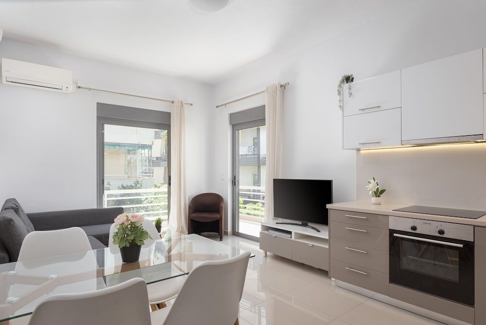 Varkiza Seaside Apartment 2