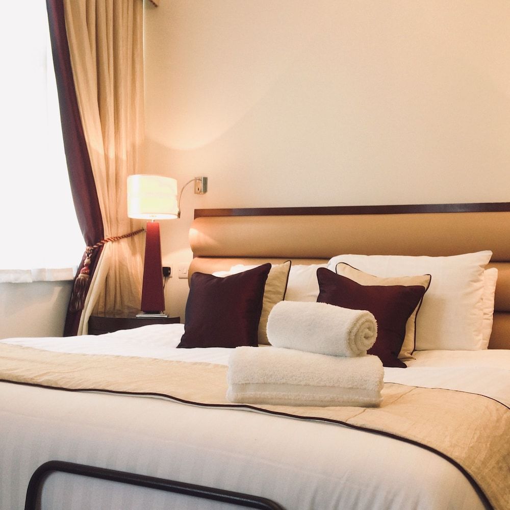 Kings Park Hotel 1