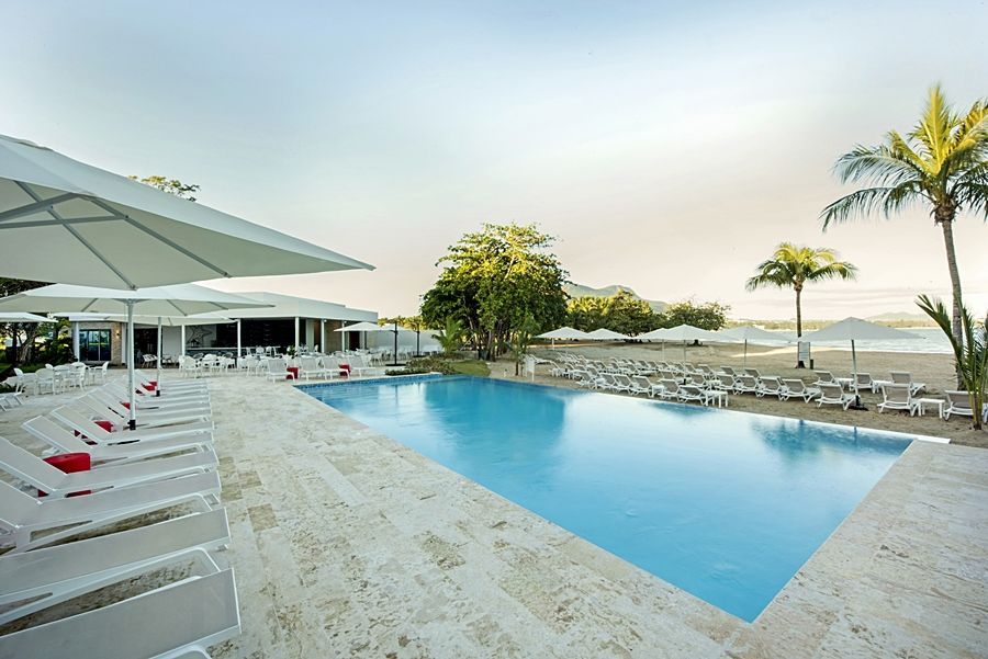 SELECT GRAND PARADISE PLAYA DORADA 1