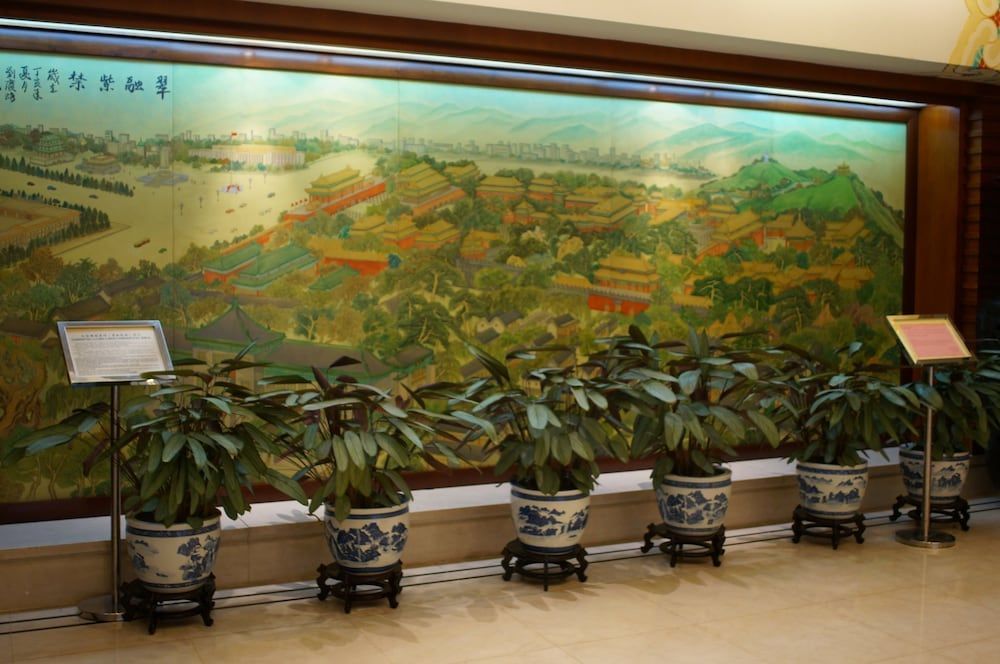 Jade Garden Hotel 2
