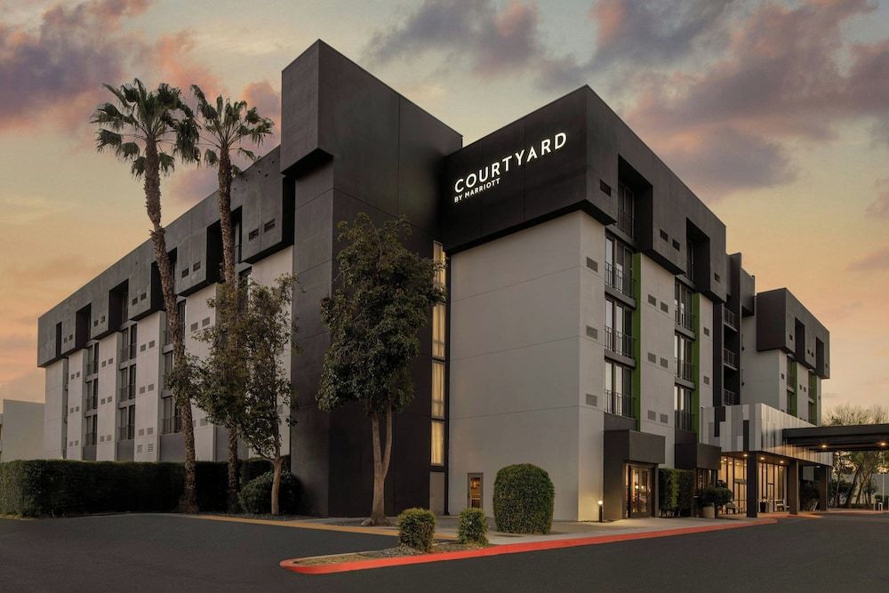 Courtyard by Marriott San Jose Airport 1