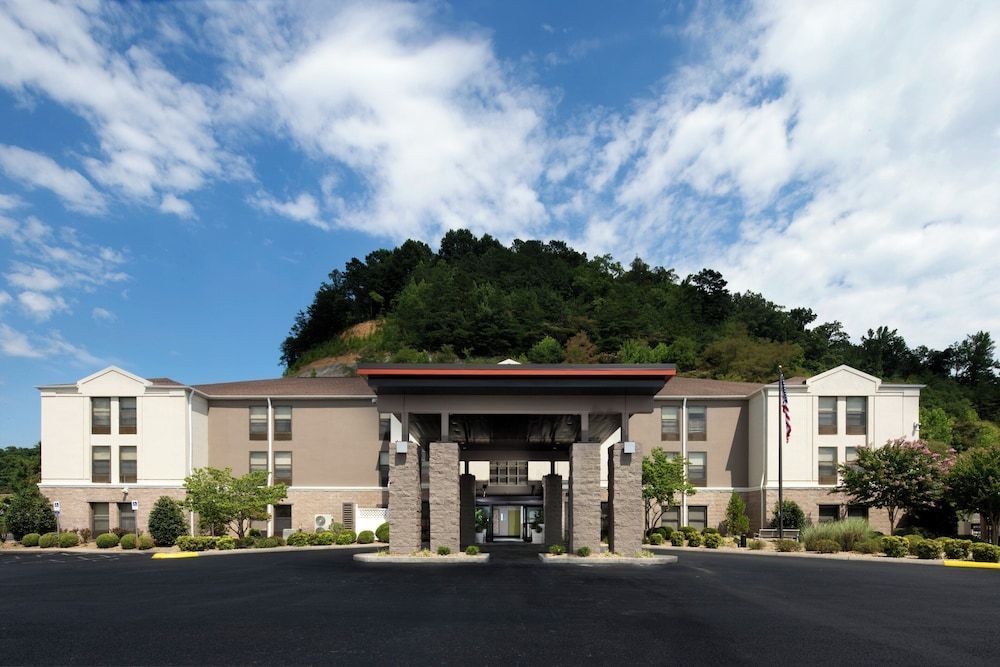 Holiday Inn Express MIDDLESBORO by IHG 1